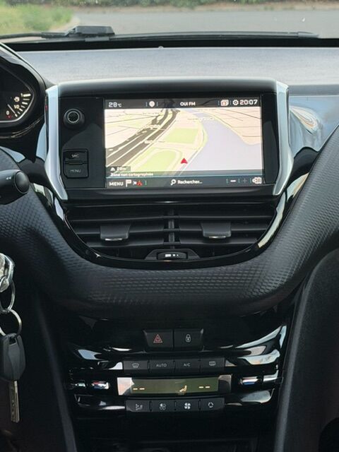 2008 1.2 110ch GT Line - DISTRIB OK - TOIT PANORAMIQUE - CARPLAY 2018 occasion 94140 Alfortville