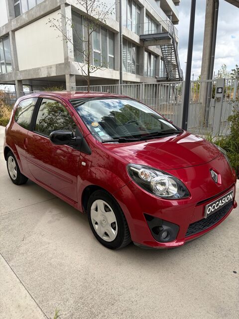 Twingo II 1.5L DCI FINITION RIPCURL - 1&Egrave;RE MAIN - ENTRETIEN &Agrave; JOUR 2010 occasion 45400 FLEURY-LES-AUBRAIS
