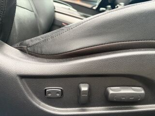 i40 2015 BOITE AUTO TOIT OUVRANT CUIR GPS Bluetooth Facture d e 2015 occasion 95100 ARGENTEUIL
