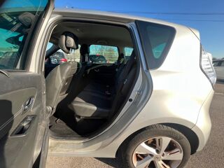 Sc&eacute;nic III Phase 2 / 1.5 dCi 110 cv *Finition Dynamique/R&eacute;gulateur et l 2012 occasion 34770 Gigean