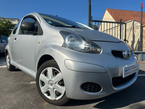 Aygo 1.0 ESS 70 CHV MOTEUR A CHAINE 2009 occasion 95220 HERBLAIS SUR SEINE
