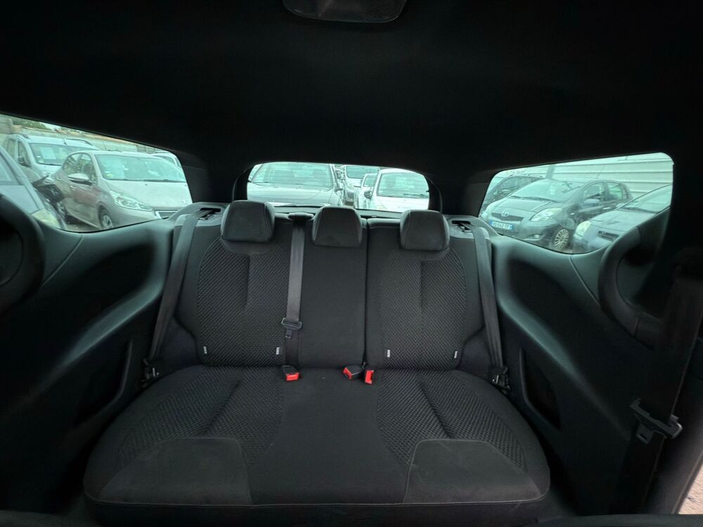 DS3 / 1.6 e-HDi Airdream 92 cv*Finition SoChic /R&eacute;gulateur & lim 2013 occasion 34770 Gigean