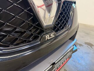 M&eacute;gane IV RS 1.8 TCE BVA / SUIVI CONSTRUCTEUR COMPLET / GARANTIE 2018 occasion 85300 CHALLANS