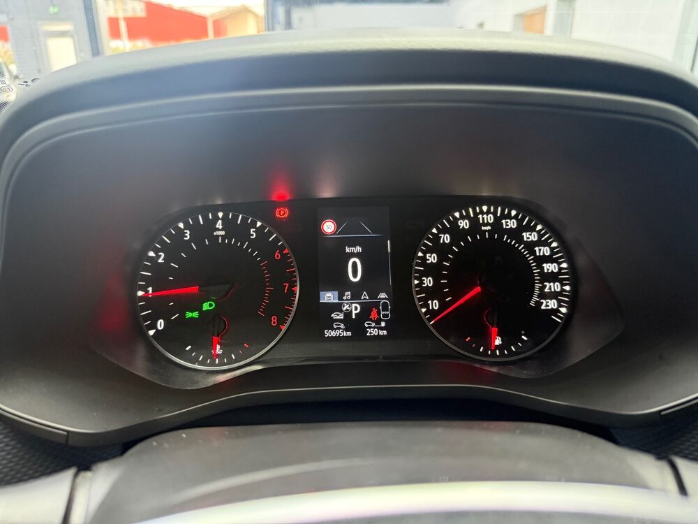Arkana 1.3 TCe  140CV 1ERE MAIN BOITE AUTO PACK BUSINESS  12 MOIS 2022 occasion 51430 TINQUEUX