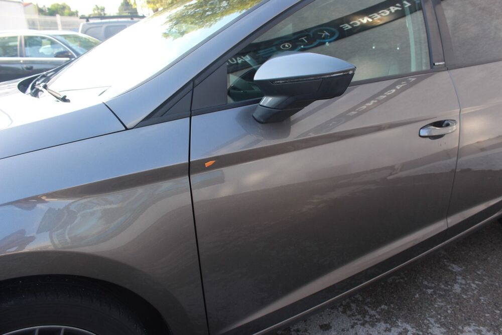 Leon III 1.2 TSI 110 ch S&S CONNECT + CARPLAY / CLIM AUTO / JA 17 2016 occasion 34430 Saint-Jean-de-V&eacute;das