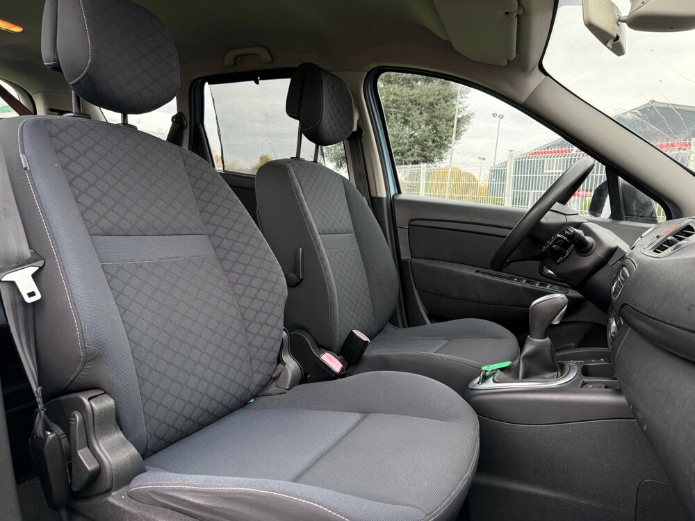 Grand scenic IV INTENS 1.5 DCi 115 EDC - 7 PLACES - BOITE AUTO - RADAR DE R 2010 occasion 78280 GUYANCOURT