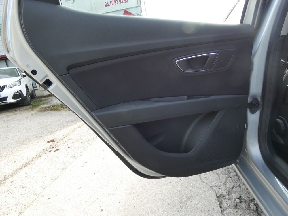 Leon 1.2 TSI STYLE 110 2015 occasion 77460 SOUPPES-SUR-LOING