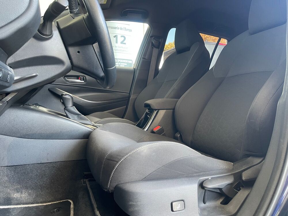 Corolla 1.8 122h CVT Dynamic - Bo&icirc;te auto 2021 occasion 95190 Goussainville