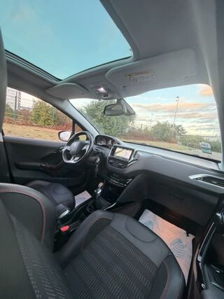 2008 1.2 110ch GT Line - DISTRIB OK - TOIT PANORAMIQUE - CARPLAY 2018 occasion 94140 Alfortville