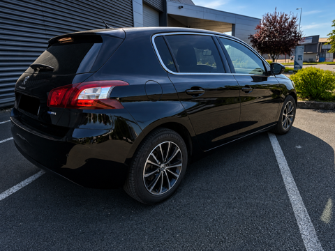 308 1.2L E-THP 130ch essence Pack Allure boite automatique avec 2016 occasion 72100 Le Mans