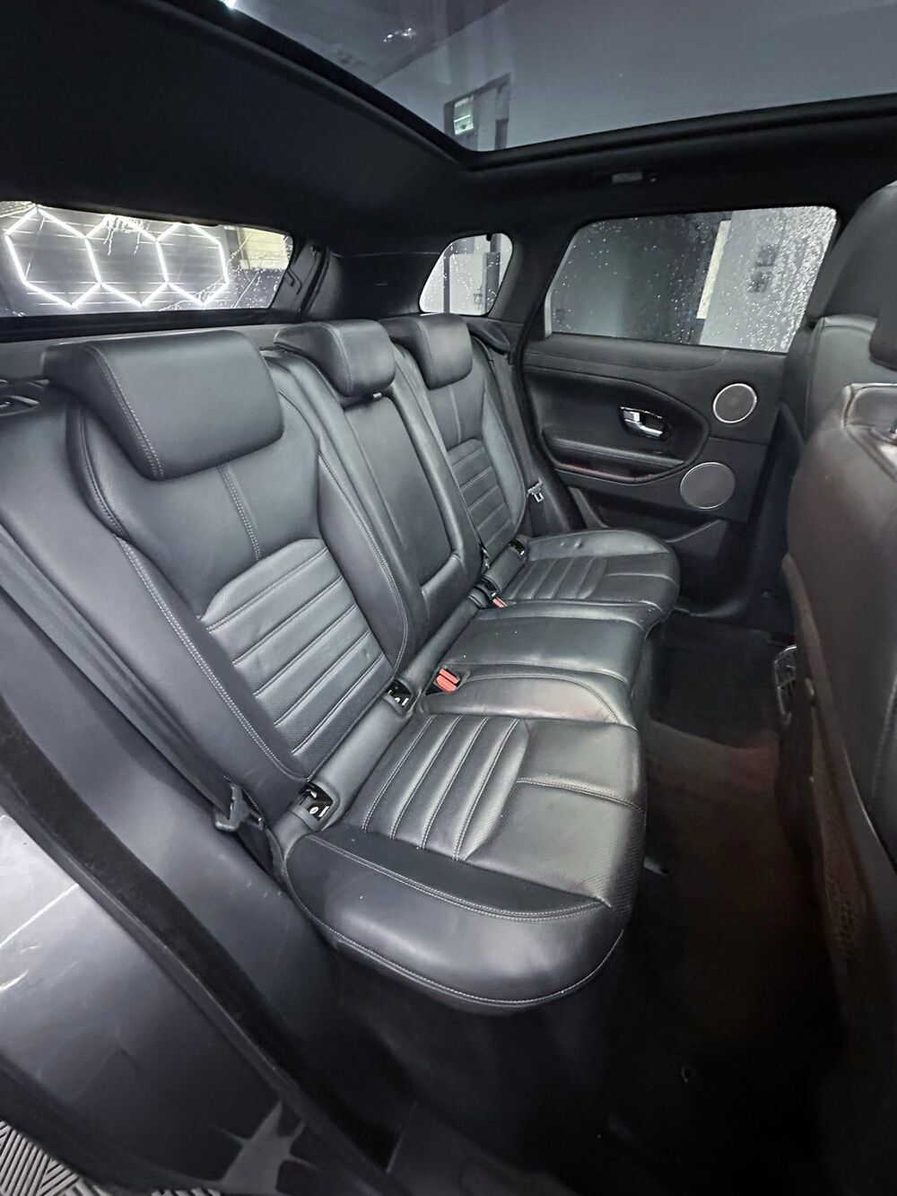 Range Rover Evoque HSE TD4 2.0 180Ch * CAMERA 360* GPS* GARANTIE 12 MOIS* 2017 occasion 57160 Moulins-l&egrave;s-Metz