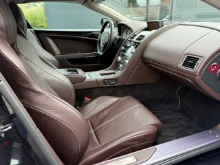 DB9 VOLANTE 5.9L V12 / 20497 KMS 2010 occasion 62780 CUCQ