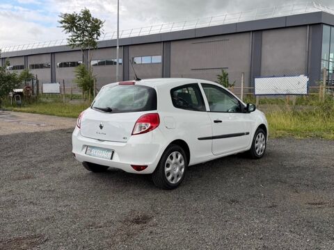 Divers 3 phase 2 Soci&eacute;t&eacute; 2 places 1.5 DCi 75cv 2012 - Distribution 2012 occasion 91670 ANGERVILLE