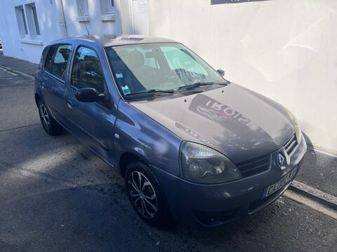 Renault clio - II campus 1.2 58 ch Essence - Bleu