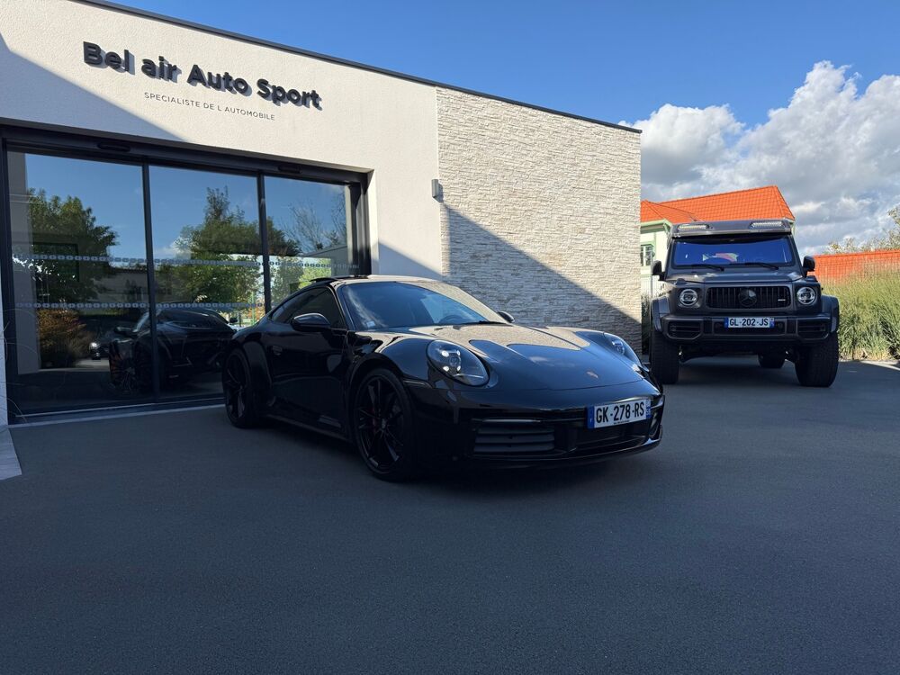 911 Carrera 3.2 450 CH / CARNET / FULL BLACK / AKRAPOVIC / 35400 KMS 2019 occasion 62780 CUCQ