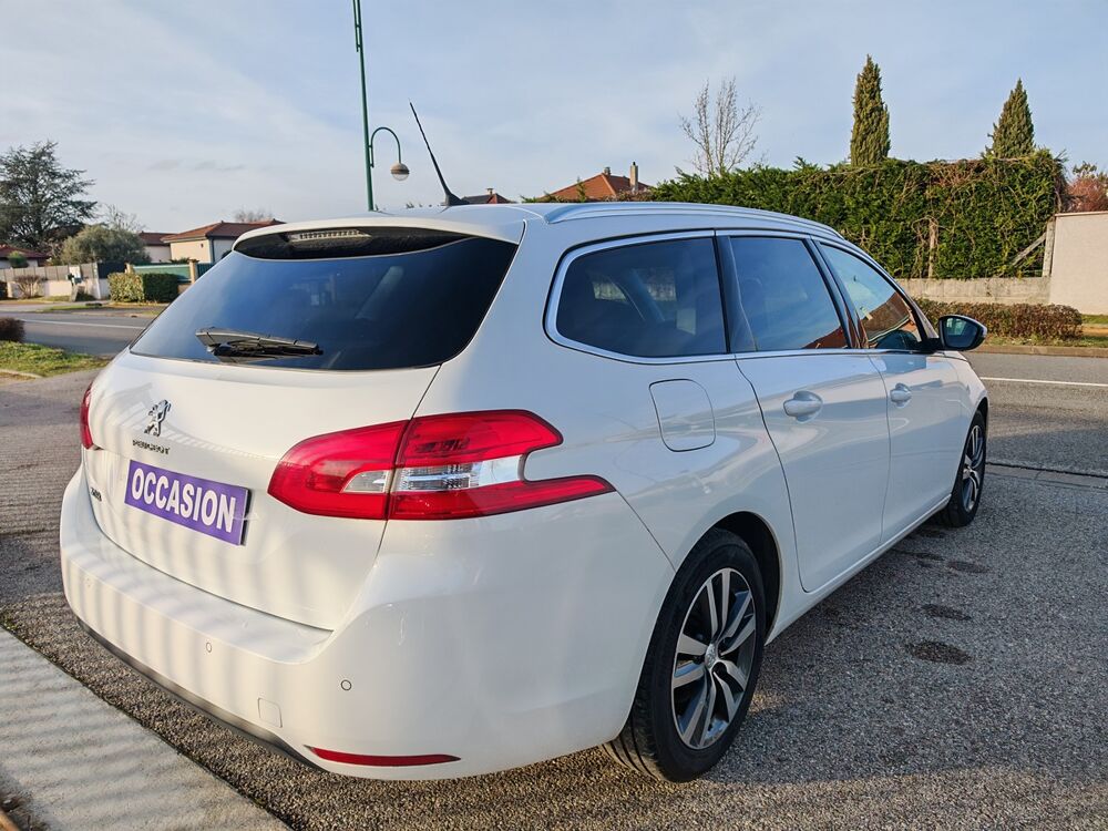308 SW 1.5 blue hdi 130 cv FINITION ALLURE 2018 occasion 01360 Balan