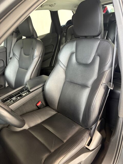 XC60 D4 BVA INSCRIPTION LUXE 2019 occasion 69800 SAINT-PRIEST