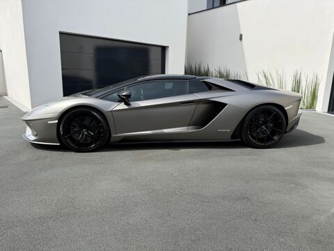 Aventador S ROADSTER 6.5L V12 / 741 CH / CARNET COMPLET / TVA / 34352 2018 occasion 62780 CUCQ