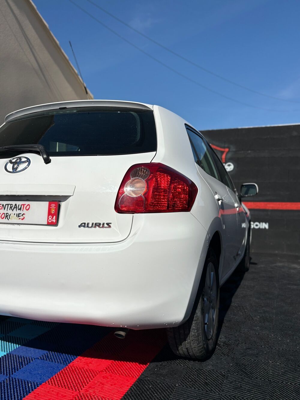Auris (I) 1.4 D4D 90cv Active GPS & Clim 2009 occasion 84700 SORGUES