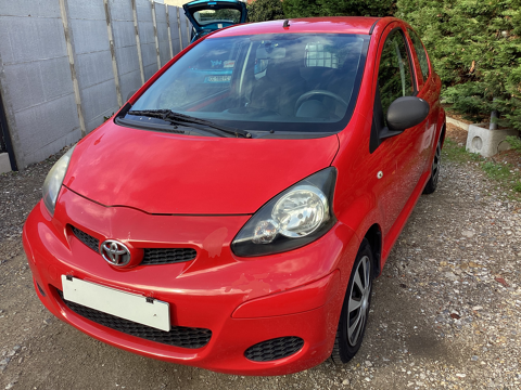 Aygo 1.0i 2011 occasion 62100 Calais
