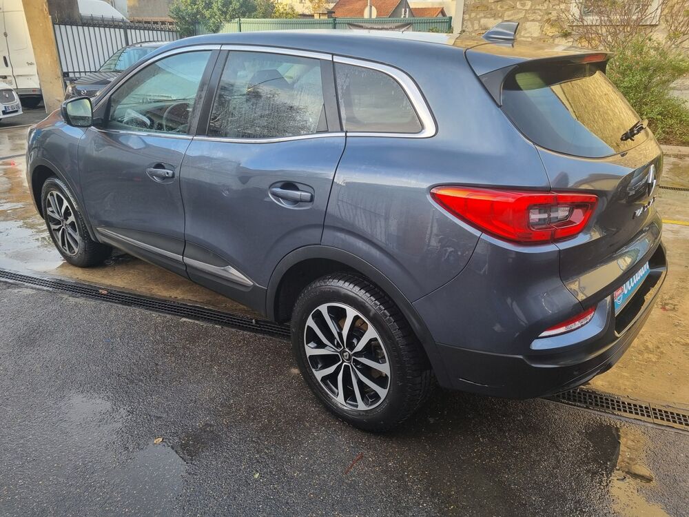 Kadjar 1.3 TCe 140CH finition Business B 2022 occasion 94500 Champigny sur Marne
