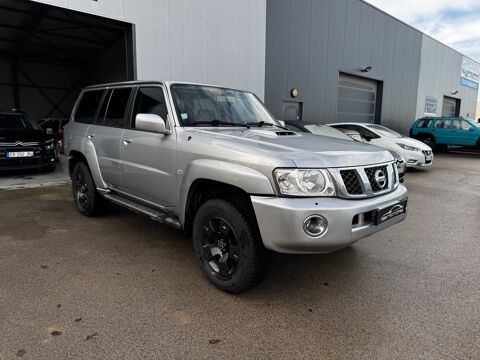 Patrol Y61 Phase III 3.0 TDI 160ch BVA LUXE ELEGANCE 7 PLACES 2006 occasion 01090 Montceaux