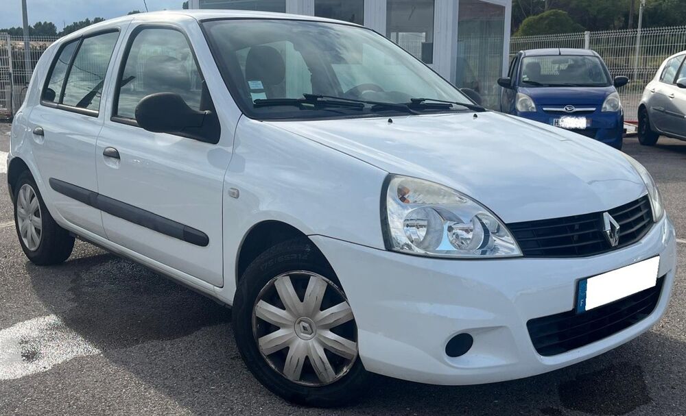 Clio 5 Portes 1.2 i GPL 60 cv *Finition Access/ 63Mkms / GPL / 2&egrave; 2010 occasion 34770 Gigean