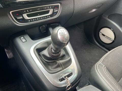 Sc&eacute;nic III Edition Bose 1.6 dCi 130 cv Phase 2 2014 occasion 95190 Goussainville