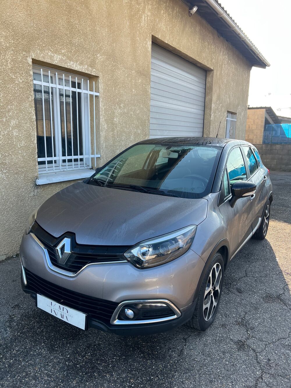 Captur 1.5 DCI 90 CH PREMIERE MAIN - ENTRETIEN COMPLET RENAULT 2014 occasion 69230 SAINT PRIEST