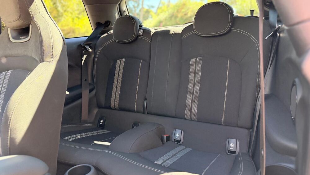 MINI COUPE Cooper S 192CH F56 LCI Finition JCW - Toit Ouvrant - BVA 7 - 2020 occasion 06220 Antibes