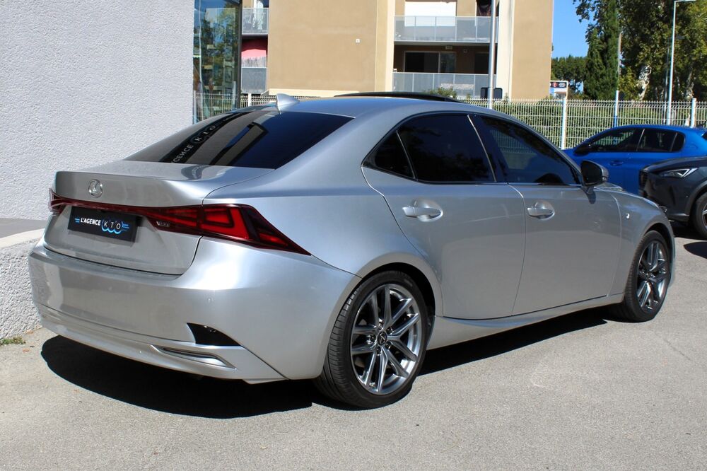 IS III (2) 300H F SPORT EXECUTIVE FULL OPTIONS + CARPLAY / ENT 2020 occasion 34430 Saint-Jean-de-V&eacute;das