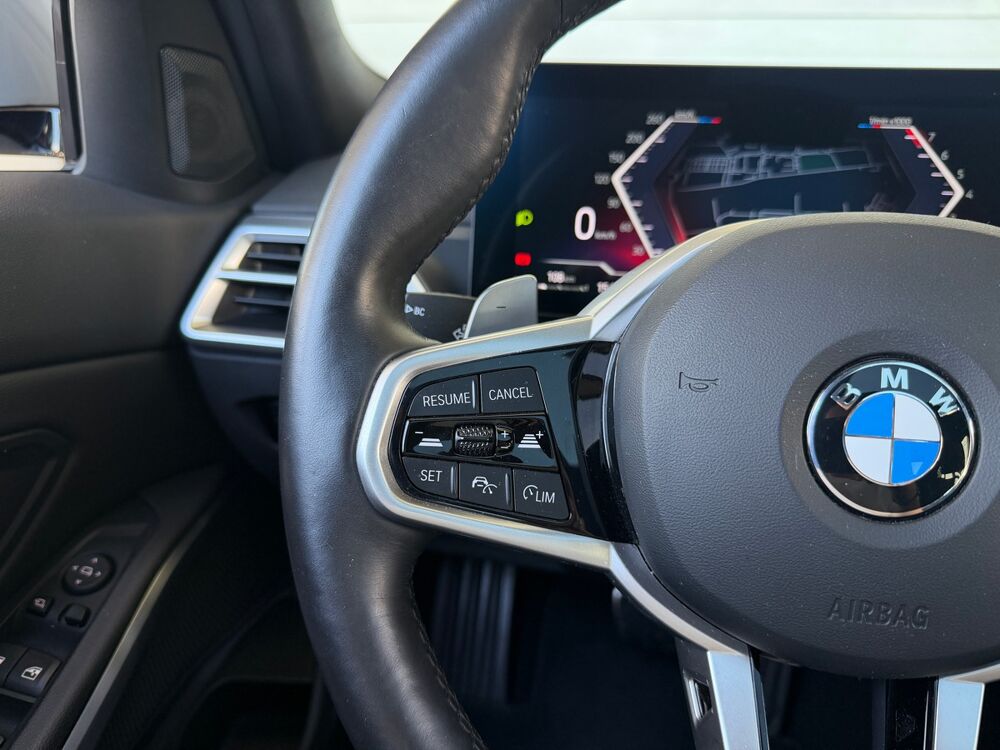 S&eacute;rie 3 320i M SPORT Xdrive 2.0 184 ch BVA8 - Phase 2 - Toit Ouvran 2025 occasion 95190 Goussainville