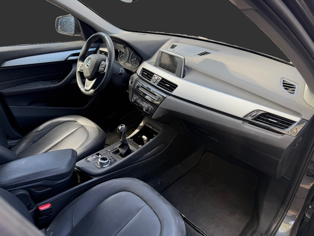 X1 sdrive 1.8D 150cv Business cuir GPS 60000 kms 1er main Gara 2017 occasion 69680 Chassieu