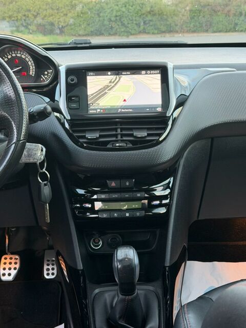2008 1.2 110ch GT Line - DISTRIB OK - TOIT PANORAMIQUE - CARPLAY 2018 occasion 94140 Alfortville