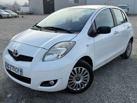 Toyota yaris 2 CONFORT PACK 5 portes 1.4 D4-D 90 CV E