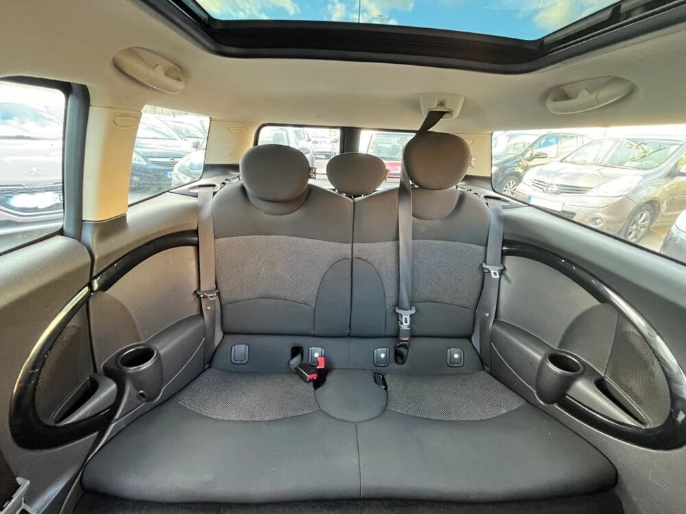 Clubman LCI Cooper D 1.6 D 112 cv*Chaine de distribution/Toit ouvran 2012 occasion 34770 Gigean