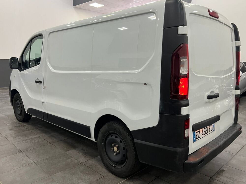 Trafic L1H1 DCI 125CV TVA RECUPERABLE / Financement possible 2018 occasion 69800 SAINT-PRIEST
