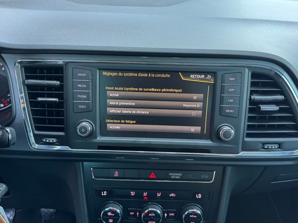 Ateca 1.6 TDI 115 S&S STYLE BUSINESS - Carplay -Led ambiance . 2018 occasion 34500 B&eacute;ziers