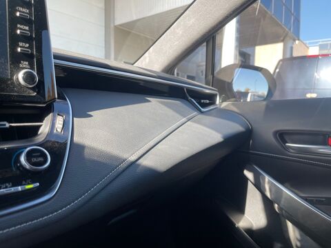 Corolla 1.8 122h CVT Dynamic - Bo&icirc;te auto 2021 occasion 95190 Goussainville