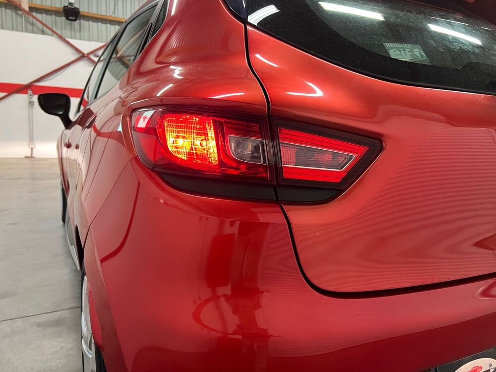 Clio IV 0.9 TCE 12V 90 CV TREND / GARANTIE 12 MOIS / MOTEUR A CHAIN 2016 occasion 85300 CHALLANS