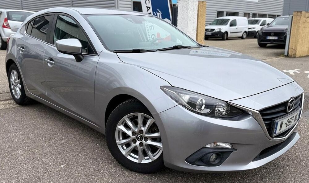Mazda3 2.0 Skyactiv-G 120 ch – Tr&egrave;s bien &eacute;quip&eacute;e – 91 600 km 2014 occasion 69680 CHASSIEU