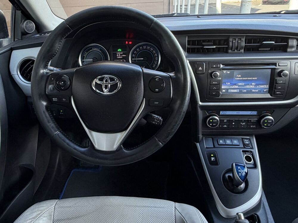 Auris II HYBRIDE 136H STYLE - 1&eacute;re main / Entretien 100% Toyota / 2015 occasion 34500 B&eacute;ziers