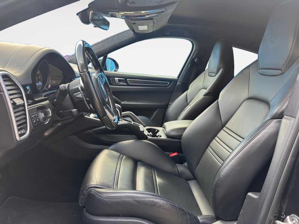 Cayenne COUPE 3.0 V6 E-HYBRID 462 TIPTRONIC (PASM, PDLS ...) Origine 2022 occasion 34140 M&egrave;ze
