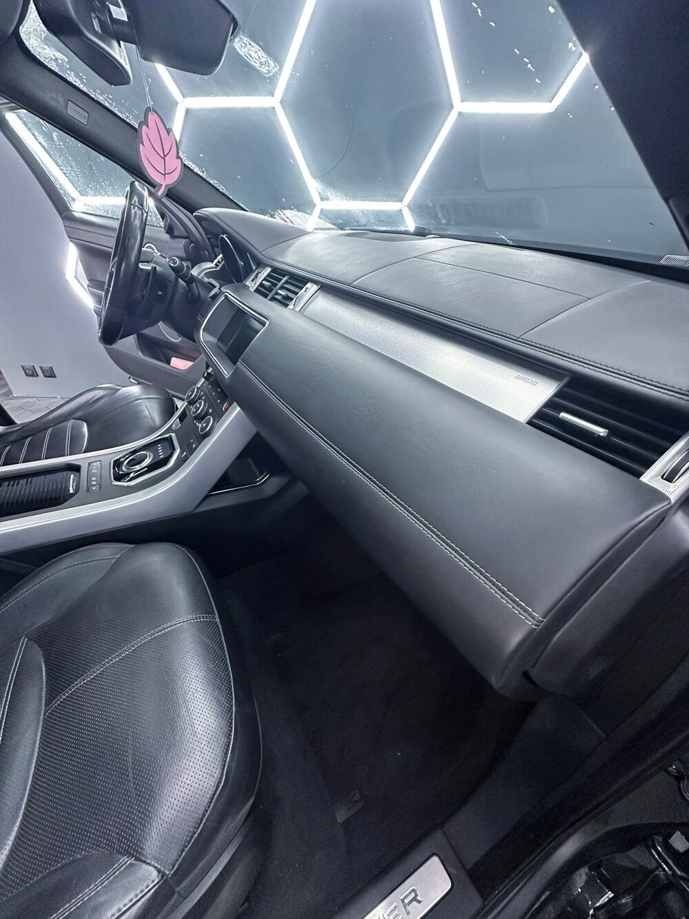 Range Rover Evoque HSE TD4 2.0 180Ch * CAMERA 360* GPS* GARANTIE 12 MOIS* 2017 occasion 57160 Moulins-l&egrave;s-Metz