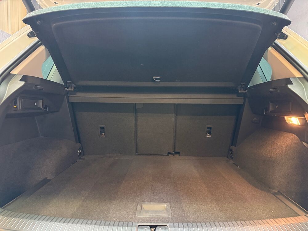Tiguan 1.5 TSI 150ch DSG7 - CARAT - 1&deg;MAIN / ATTELAGE / APPLECARPLA 2019 occasion 45560 Saint-Denis-en-Val