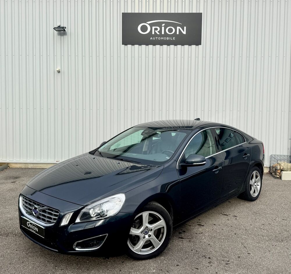 S60 D5 206ch 2.4 TDi Summum FULL ENTRETIEN VOLVO VALENCE 2011 occasion 26000 Valence