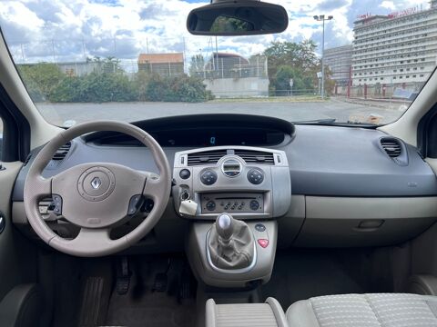 Grand scenic IV II CONFORT 1.9 DCI 120 – 7 PLACES – 1&Egrave;RE MAIN - EXCELLENT ET 2006 occasion 94140 Alfortville