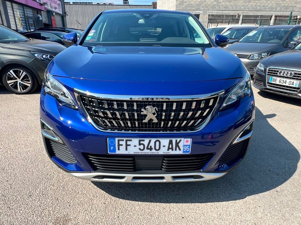 3008 II 1.2 L 130 S&S ALLURE BUSINESS E6 BO&Icirc;TE AUTO 2019 occasion 78310 Coigni&egrave;res