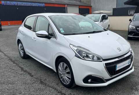 Peugeot 208 1.2 THP 110ch Allure business 09/2016 seulement 45.500kms 2016 occasion Le Mans 72100