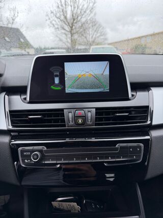 Serie 2 (F45) LCI Active Tourer 216d d 116 12V Steptronic 116cv 2018 occasion 45560 Saint Denis en Val